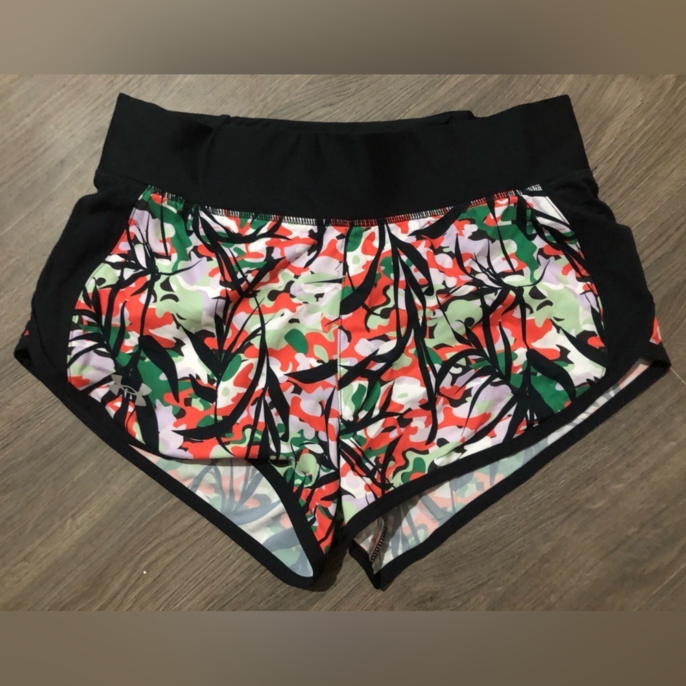 ➕ Under Armour | Waist Band With Drawstring Shorts